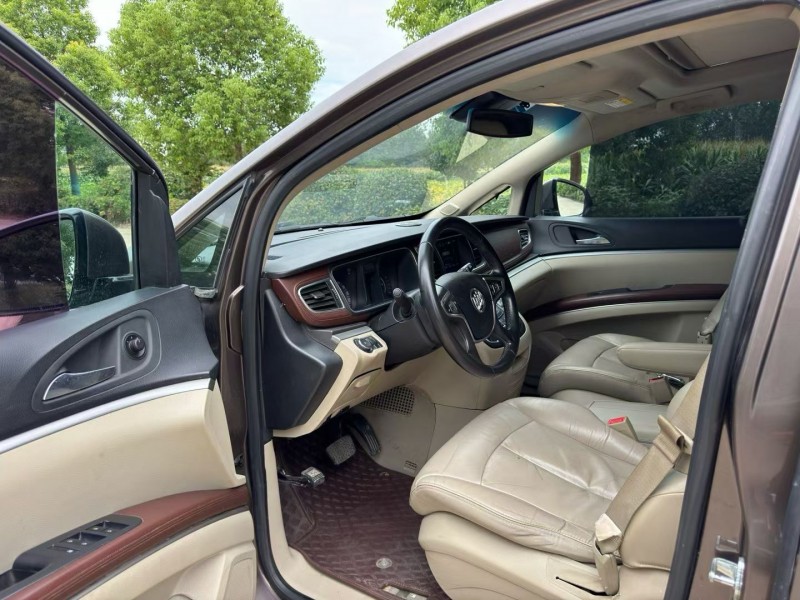 盐城18年别克GL86