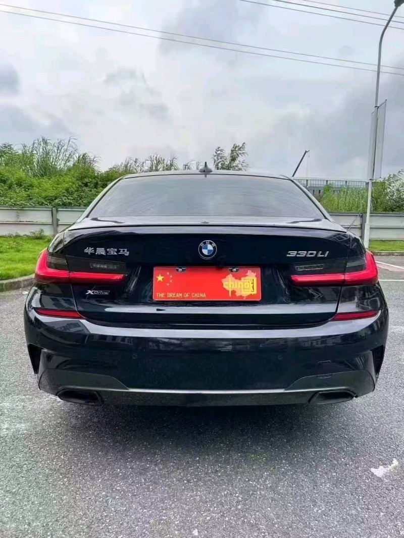 广州22年宝马3系7