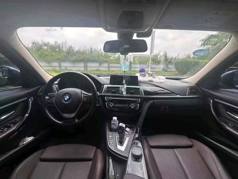 广州19年宝马3系4