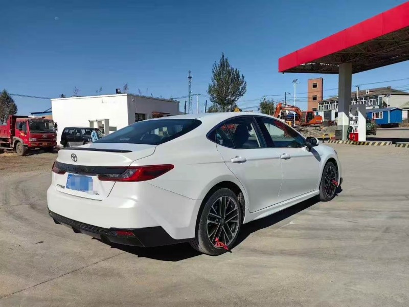 菏泽25年丰田凯美瑞7