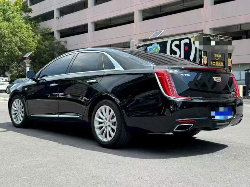 萍乡18年凯迪拉克XTS8