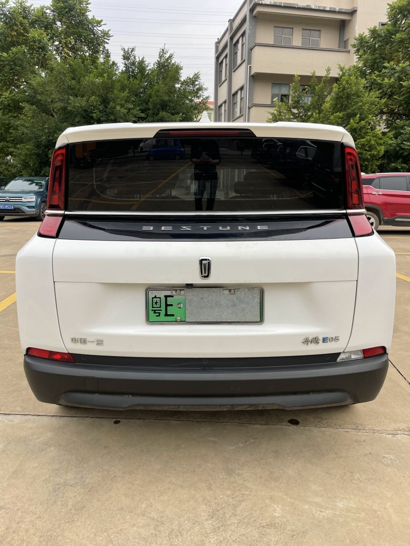 中山24年奔腾nat9