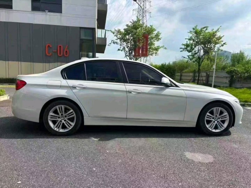 广州17年宝马3系4