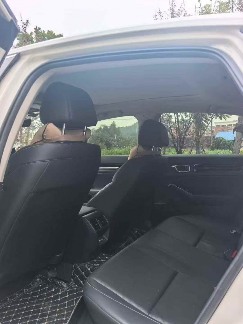 保定23年本田思域4