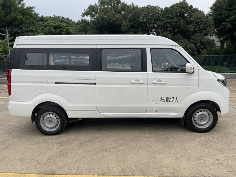 中山24年华晨鑫源2