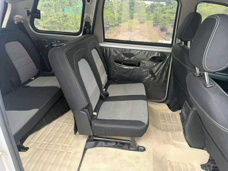 深圳23年五菱汽车宏光5