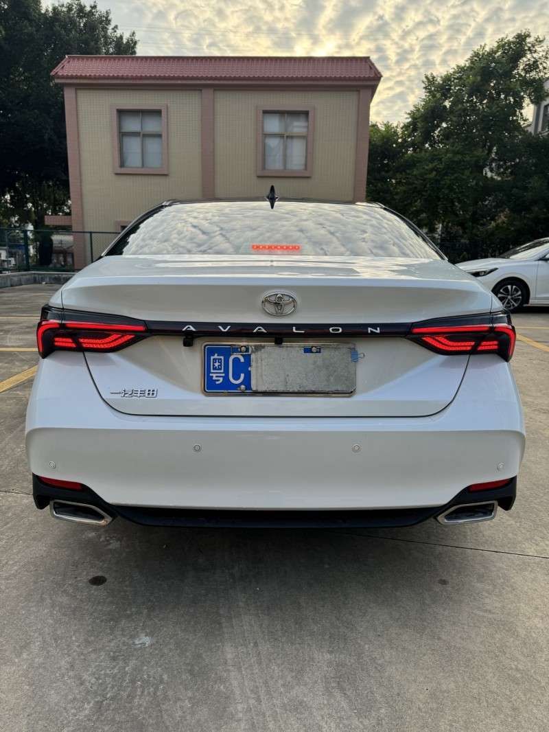 中山21年丰田亚洲龙9