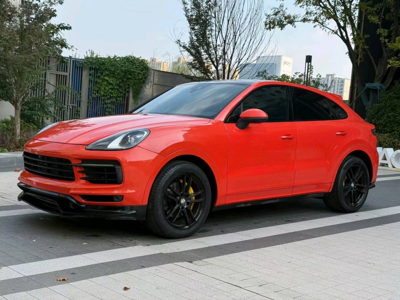 徐州19年保时捷卡宴3