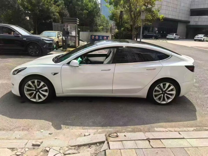 宁波20年特斯拉MODEL 37