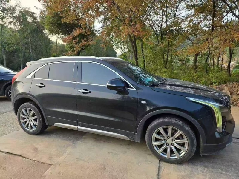 徐州20年凯迪拉克XT43