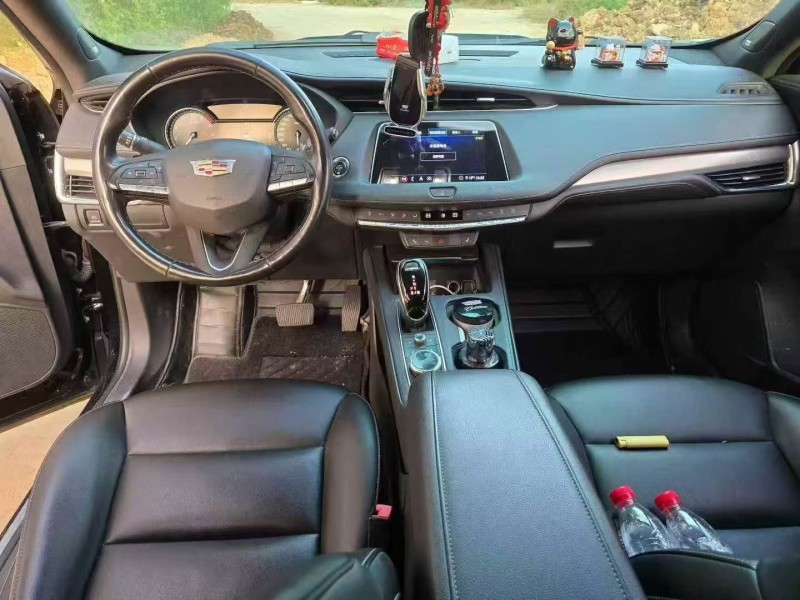 徐州20年凯迪拉克XT46