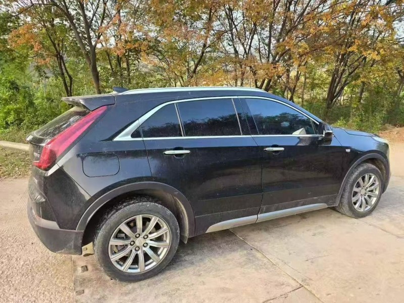 徐州20年凯迪拉克XT47