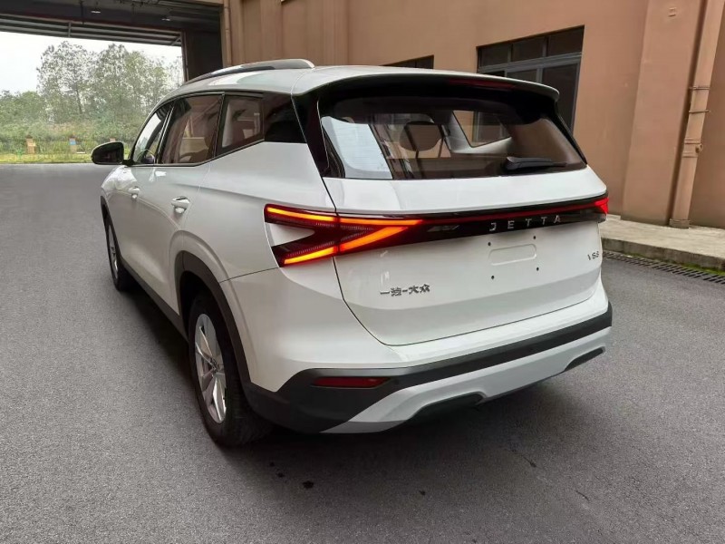 重庆25年大众捷达8