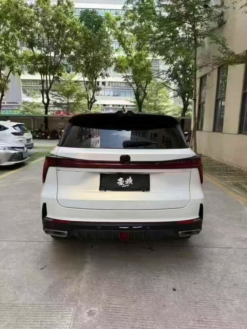 汕头22年长安汽车CS759