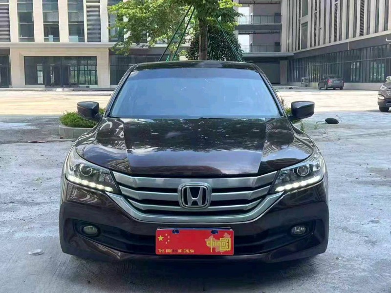 广州15年本田雅阁1