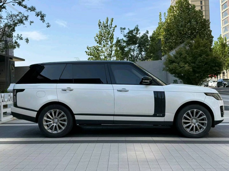 徐州15年路虎揽胜行政8