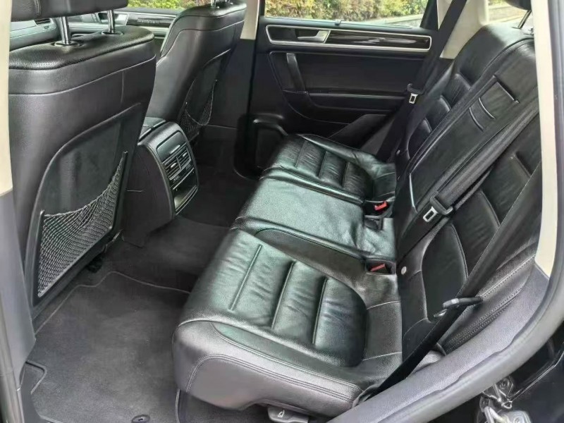 绍兴16年大众途锐6