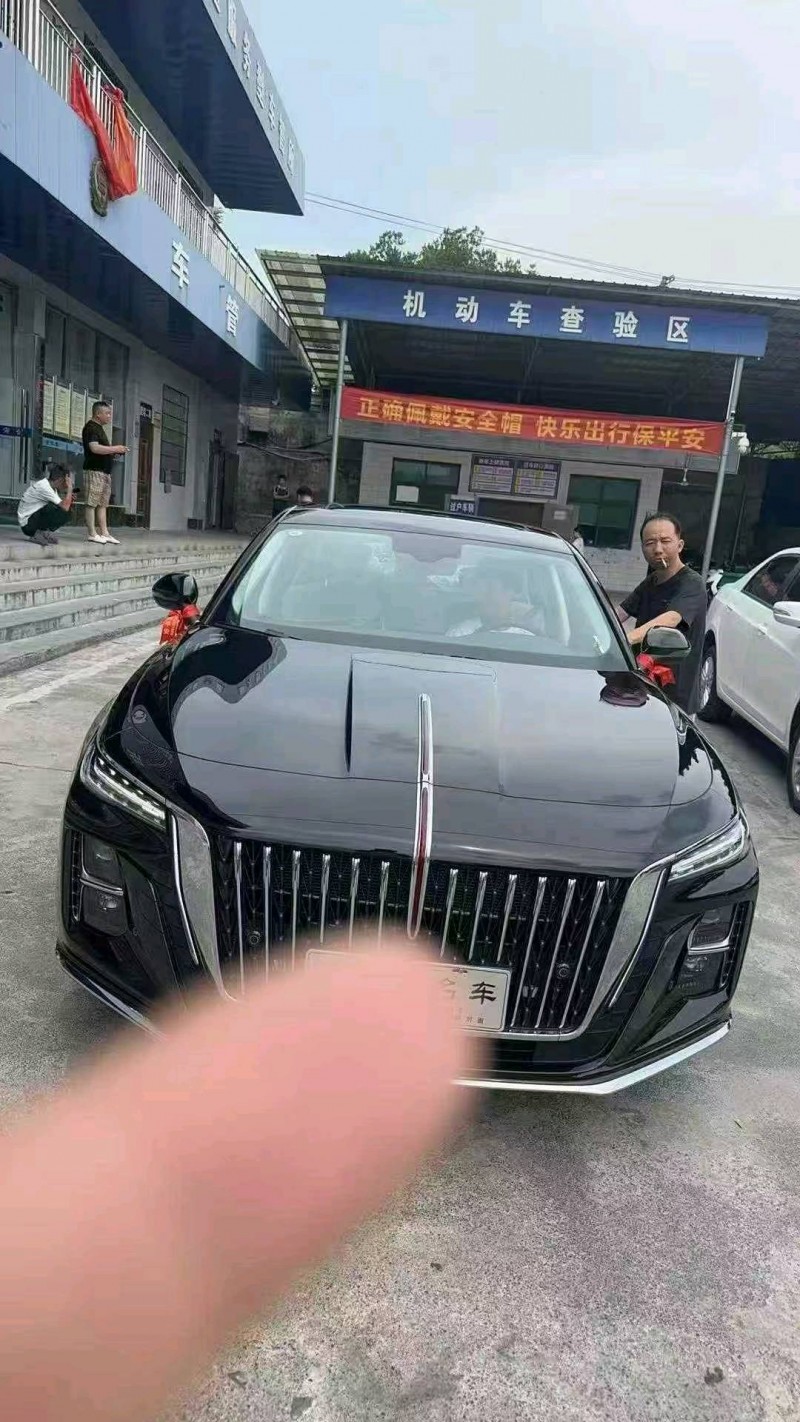 长沙25年红旗H51