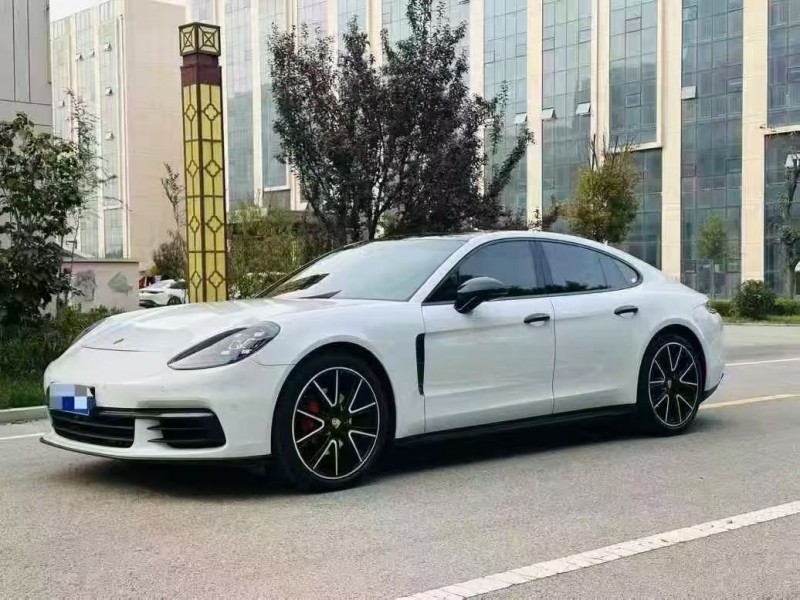 聊城20年保时捷帕拉梅拉3