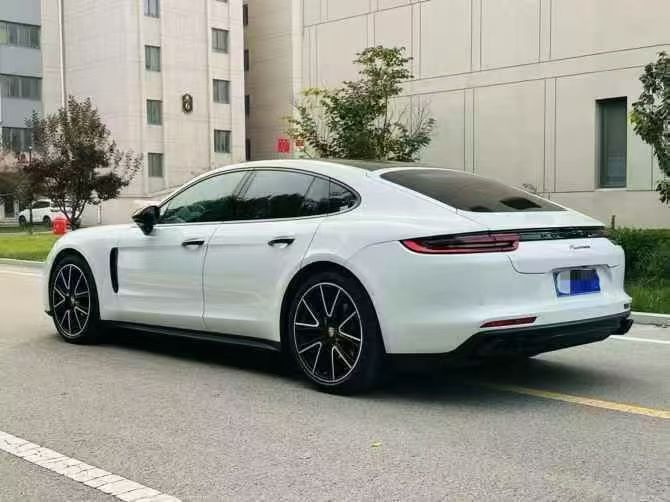 聊城20年保时捷帕拉梅拉8