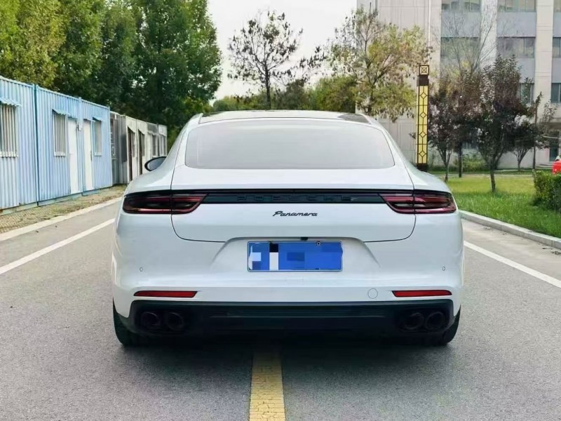 聊城20年保时捷帕拉梅拉9