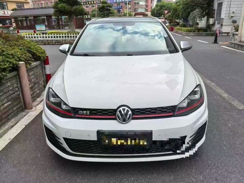 温州16年大众高尔夫1