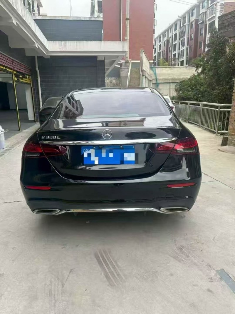 新余21年奔驰E9