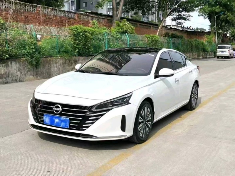 莆田25年日产天籁3