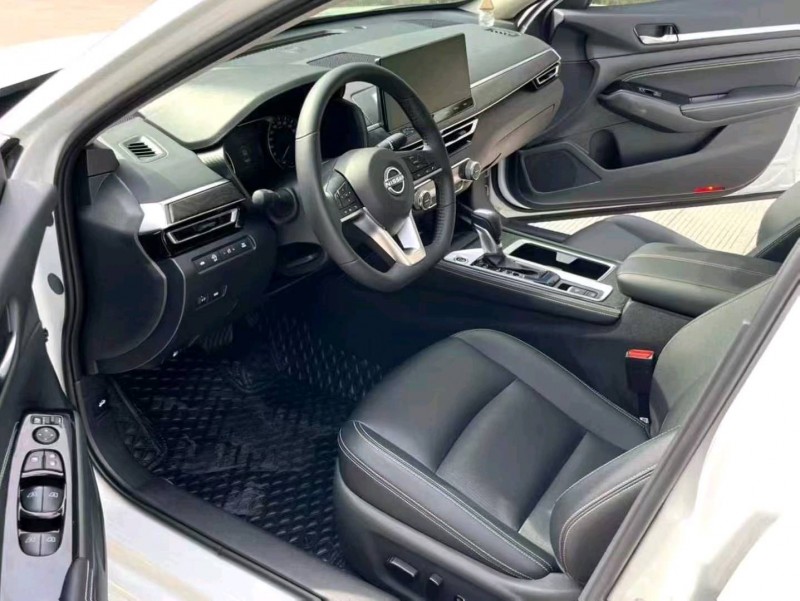 莆田25年日产天籁8