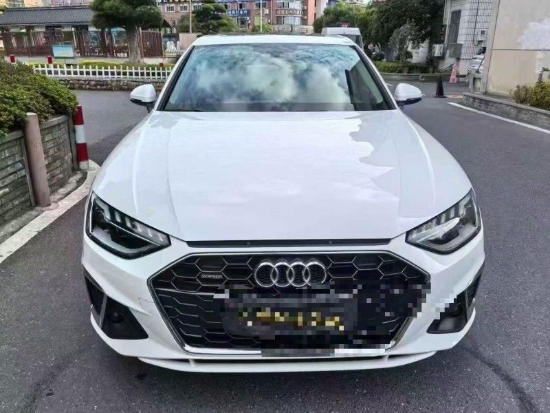 绍兴22年奥迪A4L1