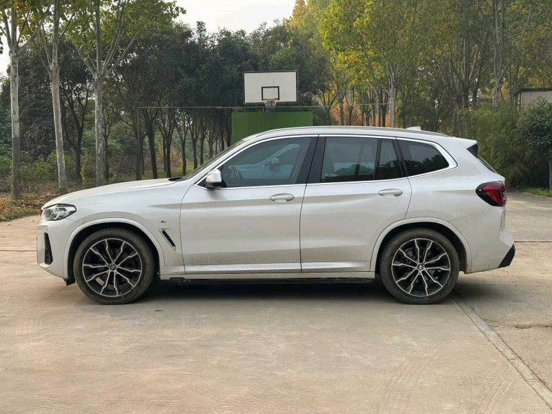 郑州22年宝马X34