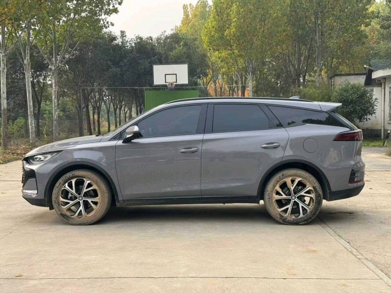 郑州25年比亚迪唐4