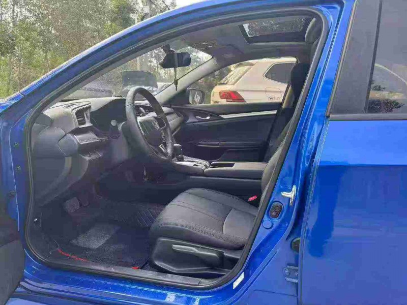 徐州17年本田思域6