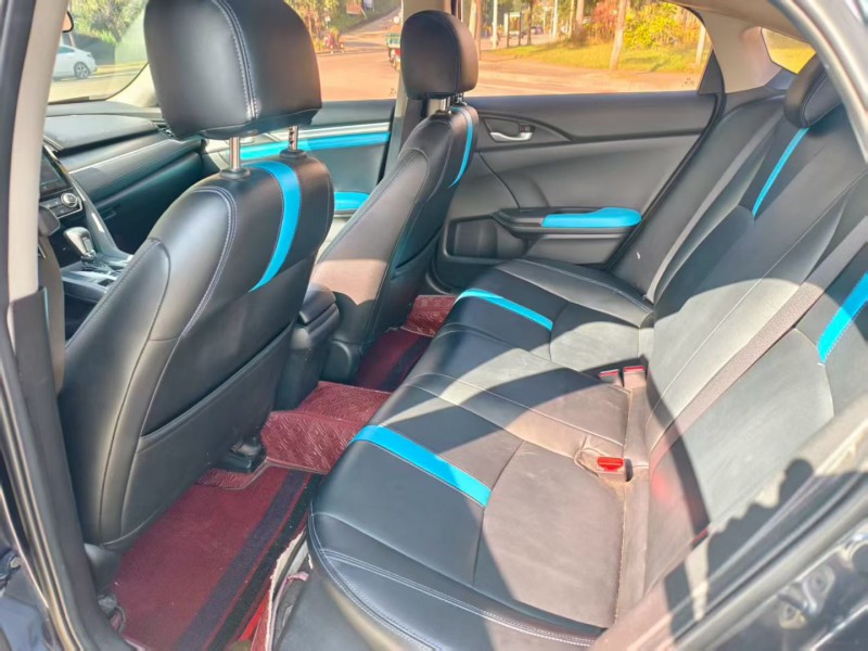 临沧18年本田思域4