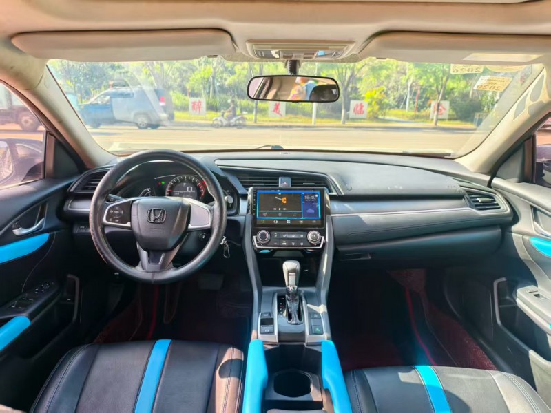 临沧18年本田思域5