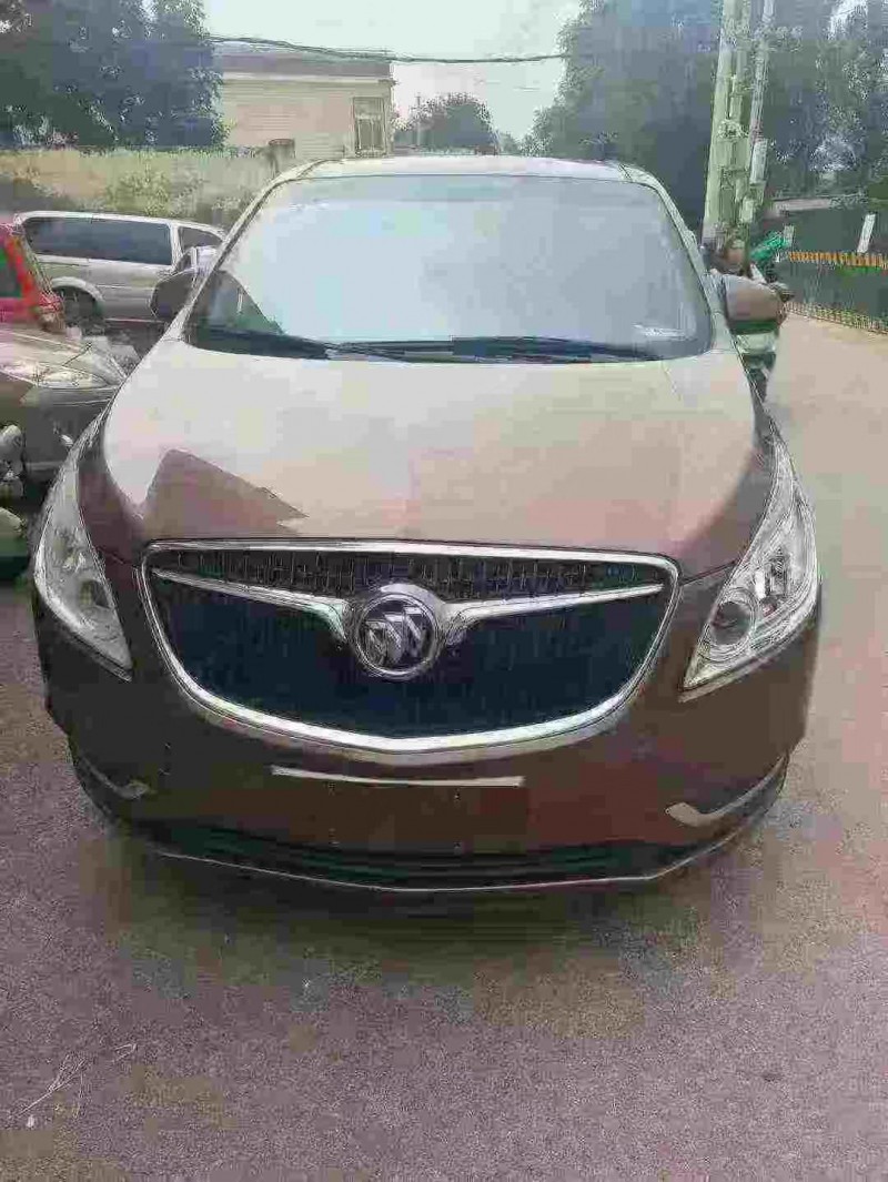 济南20年别克GL81