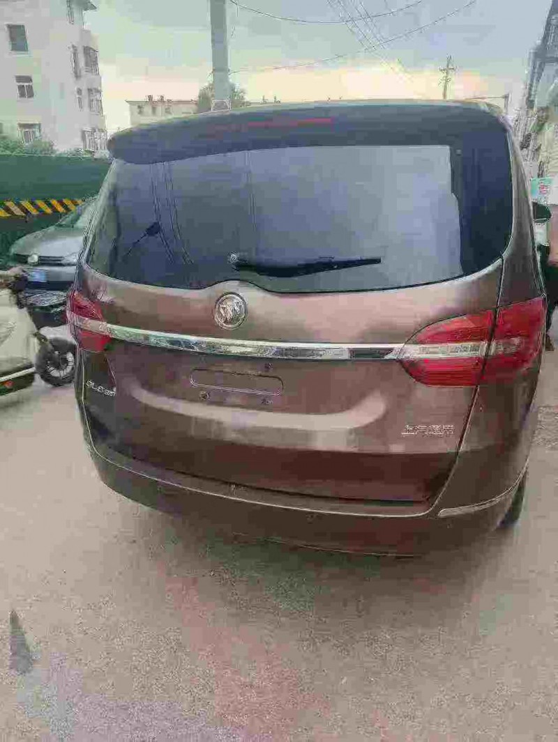 济南20年别克GL84