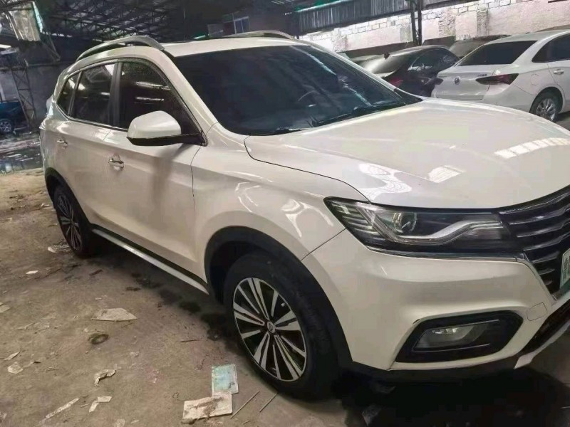 临沂19年荣威RX53