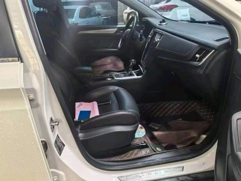 临沂19年荣威RX58