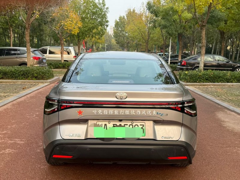 成都25年丰田BZ3Pro4