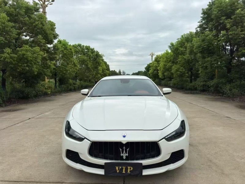 苏州17年玛莎拉蒂Ghibli1