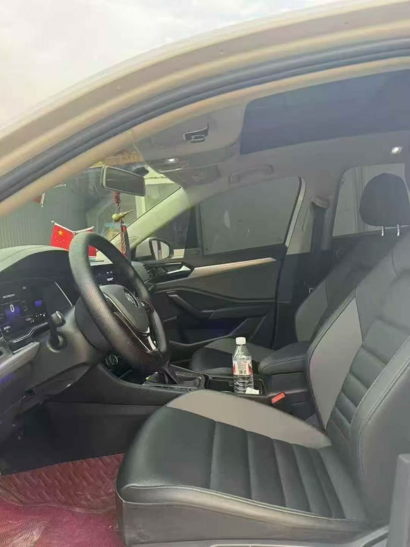 泰安22年大众速腾3