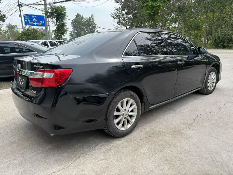 徐州14年丰田凯美瑞5