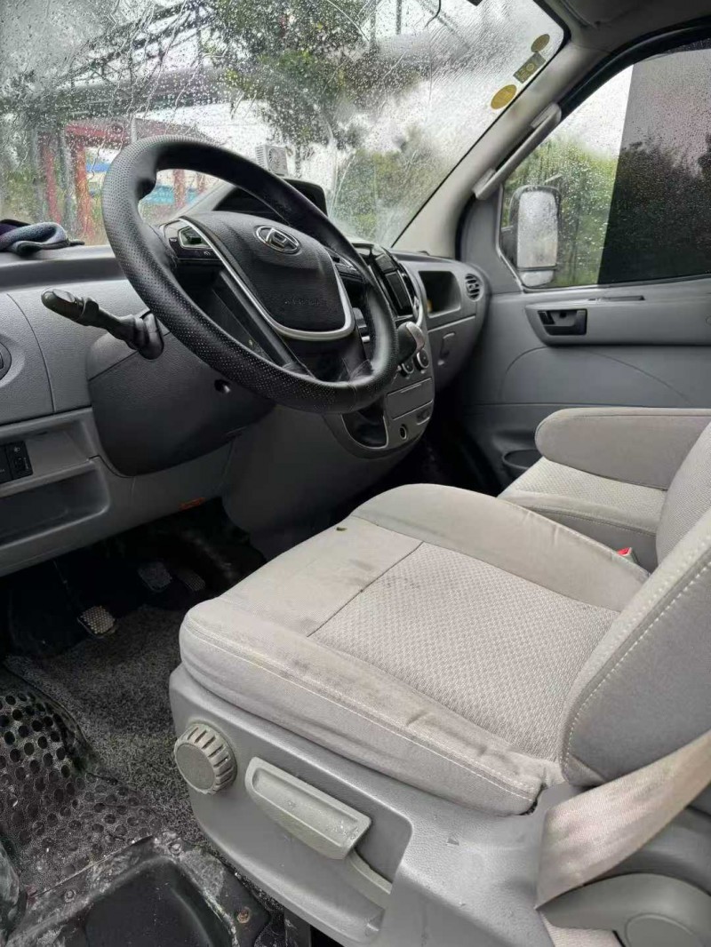 济南21年大通V806