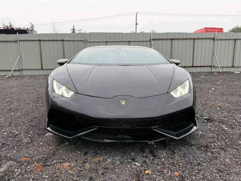 焦作16年兰博基尼Gallardo1