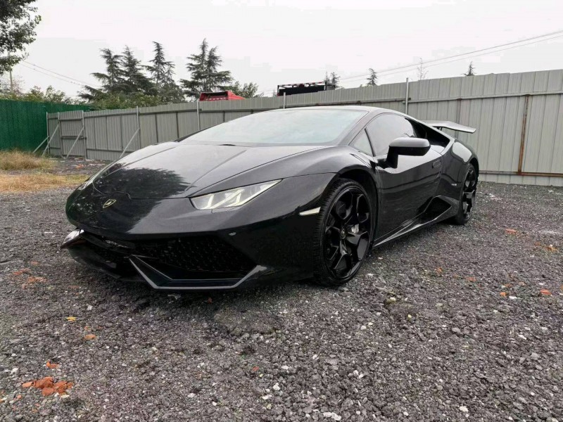 焦作16年兰博基尼Gallardo2