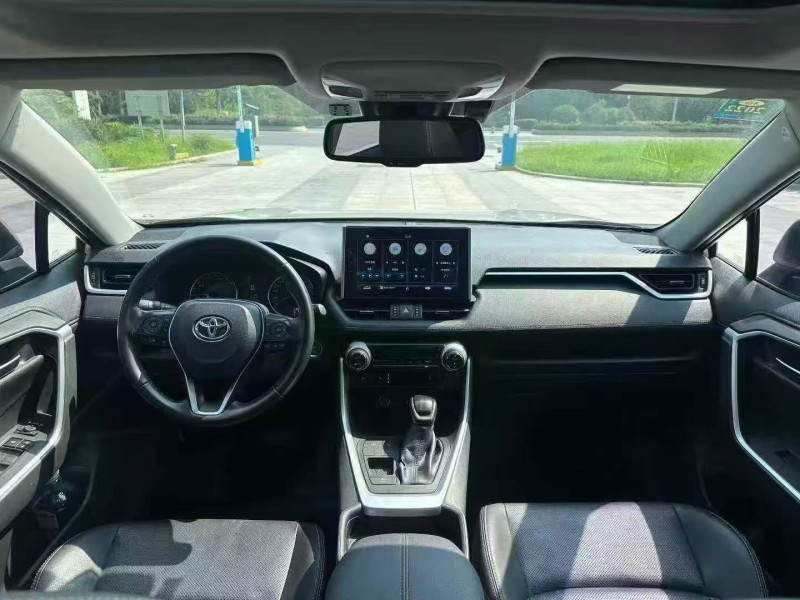 威海20年丰田威兰达6