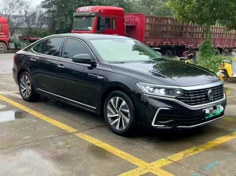 菏泽22年大众帕萨特2