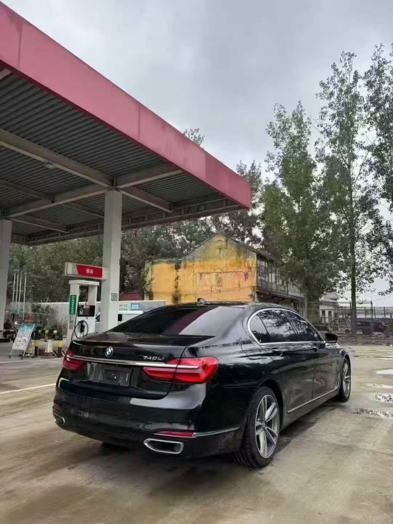 菏泽19年宝马7系8