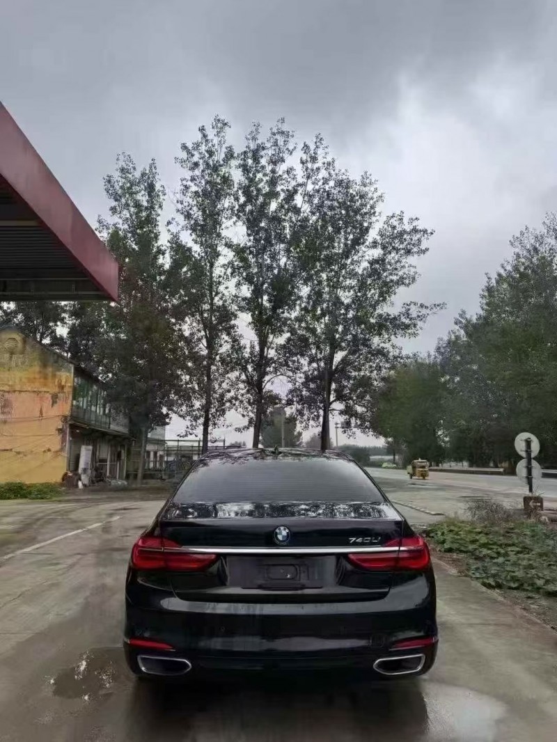 菏泽19年宝马7系9